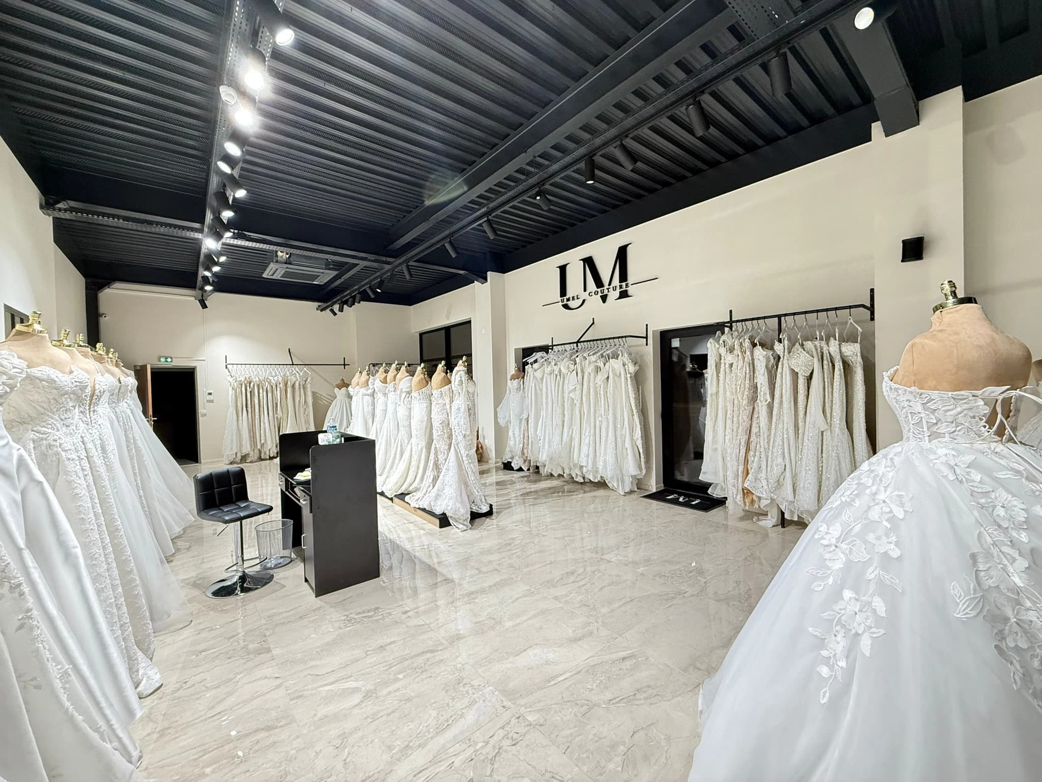 Coulisses de la maison Umel Couture
